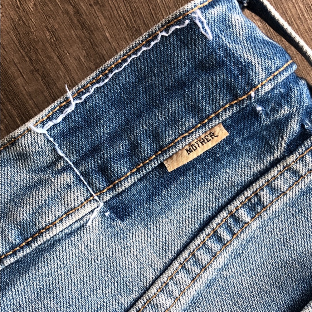 Mother Superior The Tomcat Roller in I Confess Light Wash Jeans 28 - Picture 14 of 14